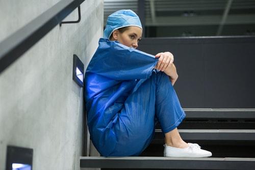 surgeon-female-concerned-scrubs.jpg